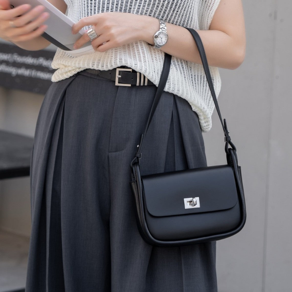 Cowhide Shoulder And Crossbody Bags As Well As Underarm Bags