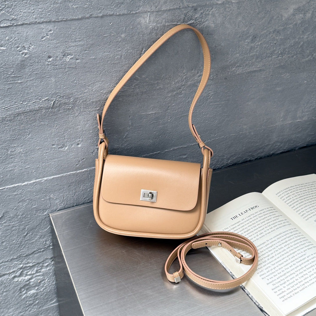 Cowhide Shoulder And Crossbody Bags As Well As Underarm Bags